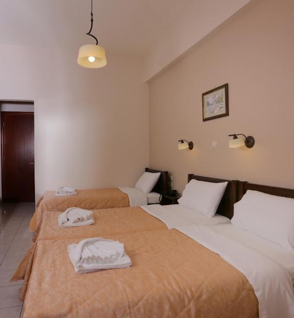 Hotel Aktaion Toló Kültér fotó