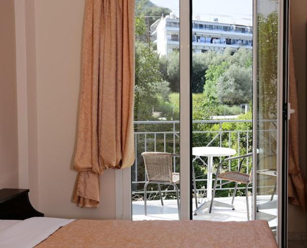 Hotel Aktaion Toló Kültér fotó