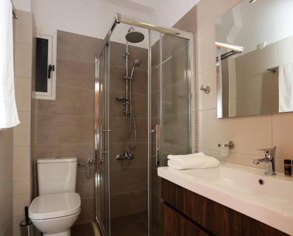 Hotel Aktaion Toló Kültér fotó