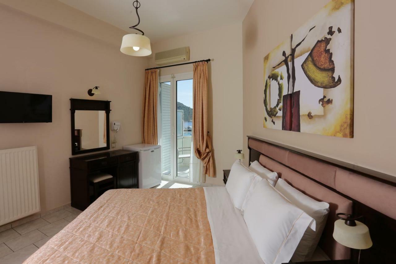 Hotel Aktaion Toló Kültér fotó