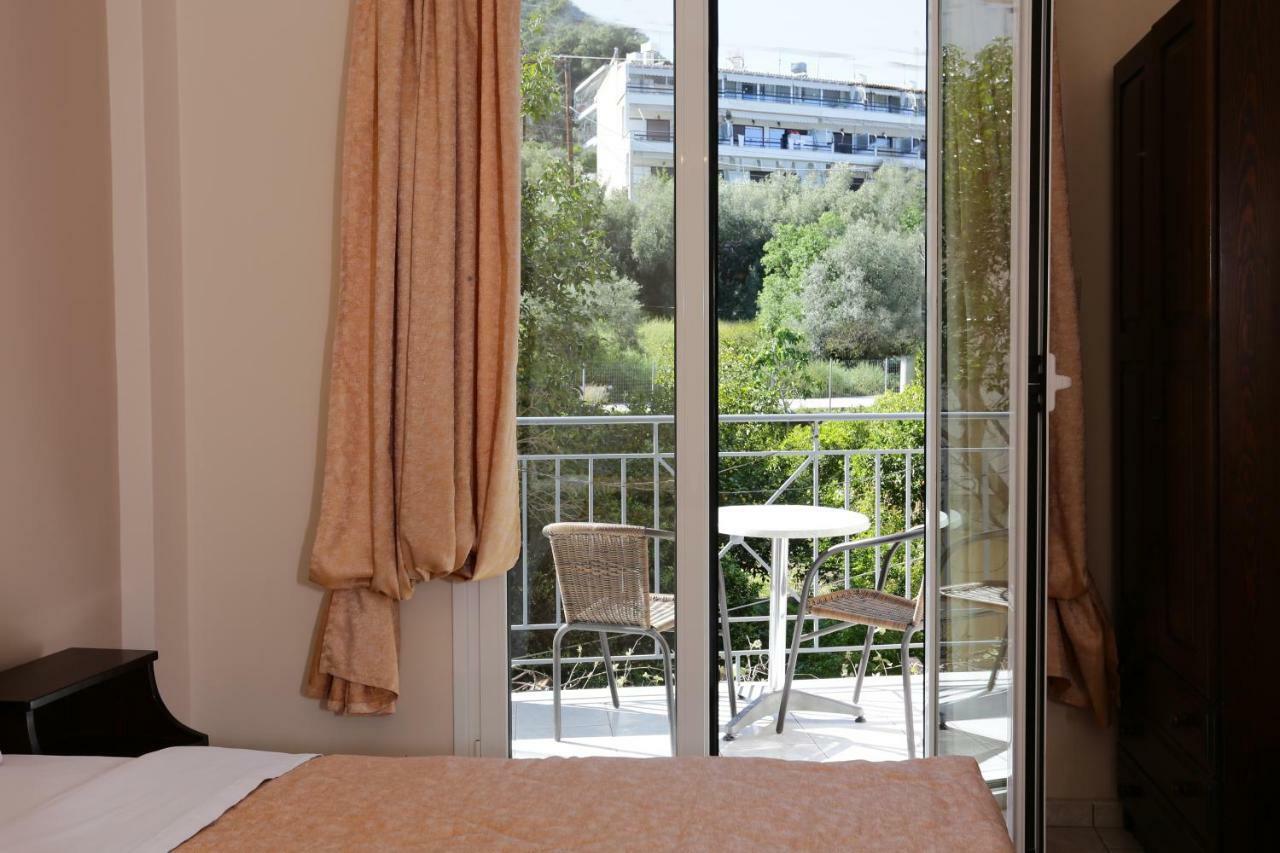 Hotel Aktaion Toló Kültér fotó