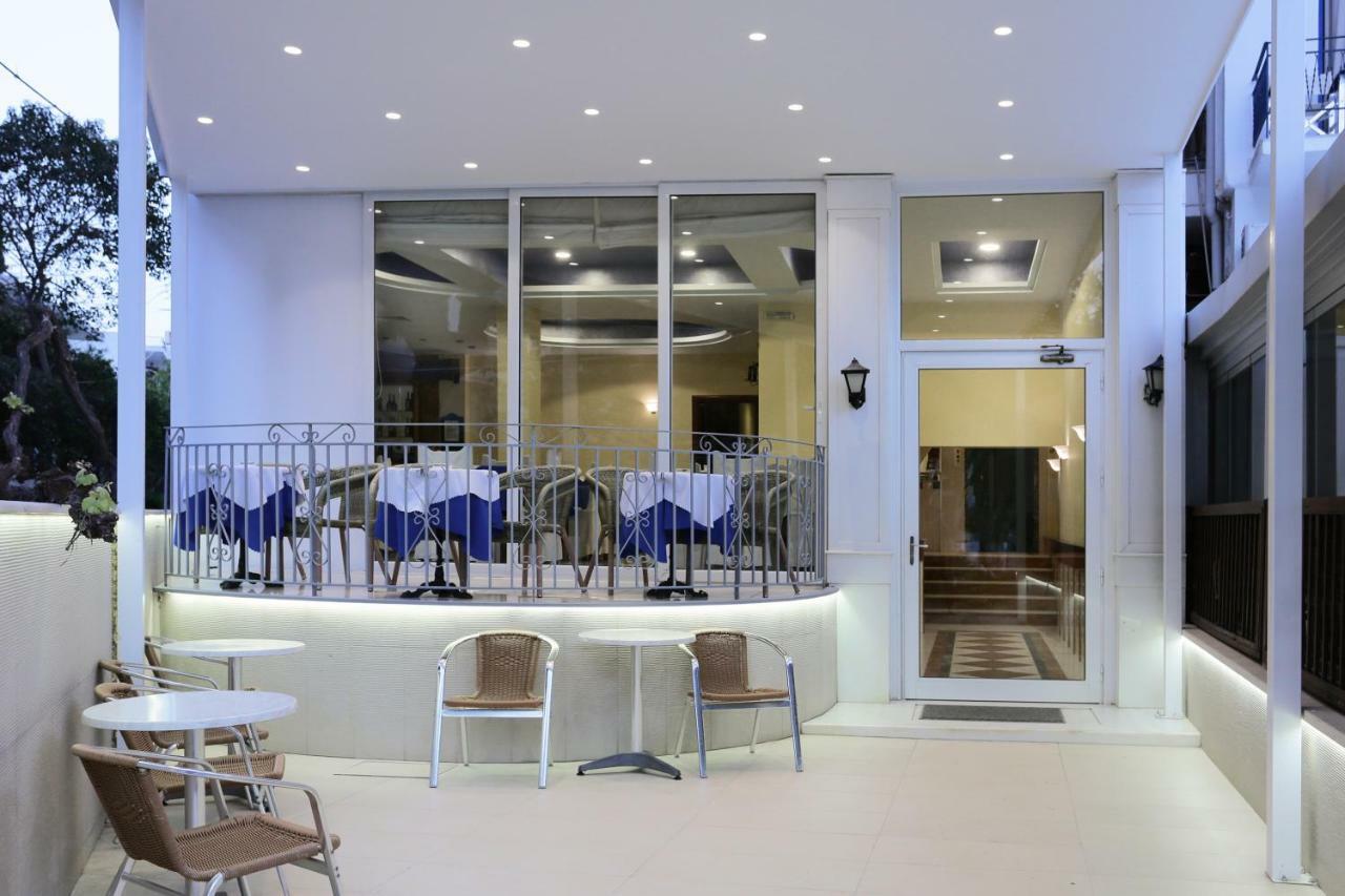 Hotel Aktaion Toló Kültér fotó