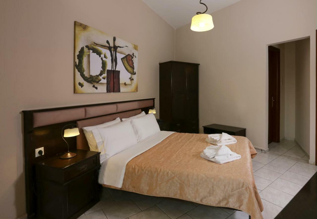 Hotel Aktaion Toló Kültér fotó